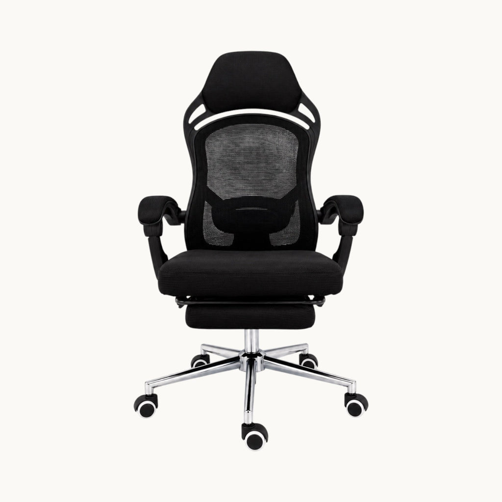 Silla ergonómica SIT Ergo de color negro con respaldo de malla, soporte lumbar, apoyabrazos y base cromada.