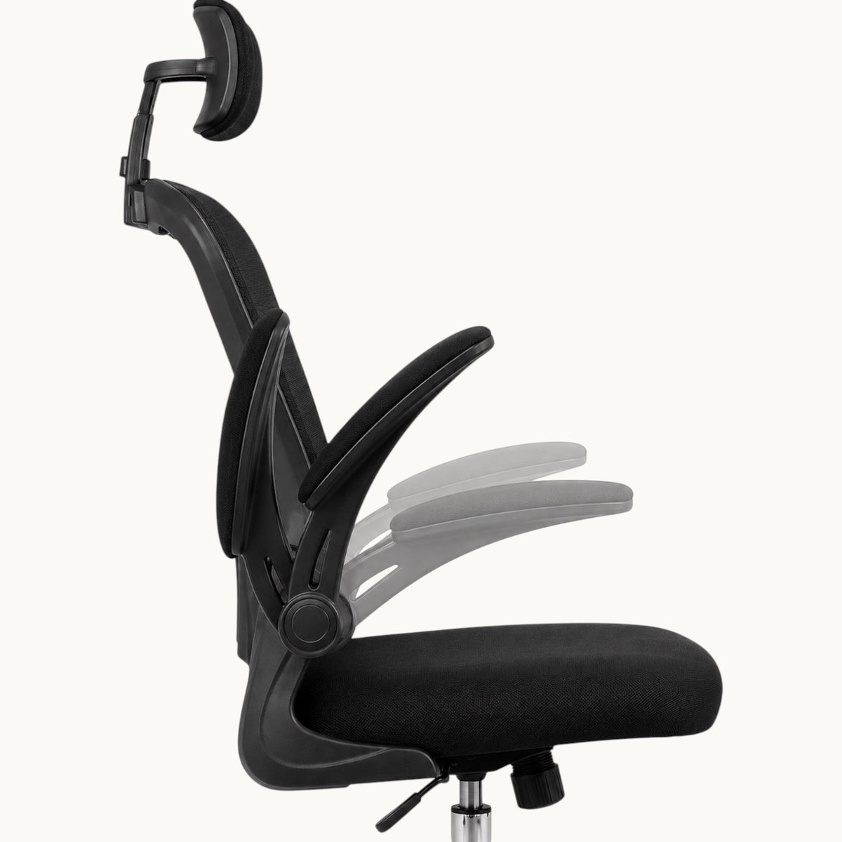 Silla ergonómica SIT Vertex negra con respaldo de malla, soporte lumbar, reposacabezas y apoyabrazos acolchados abatibles